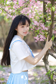 小魔女蒙娜